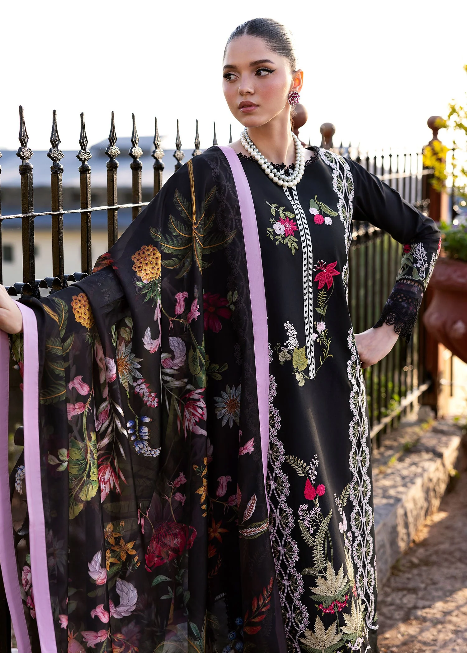 Bloom Unstitched Lawn - Image 3