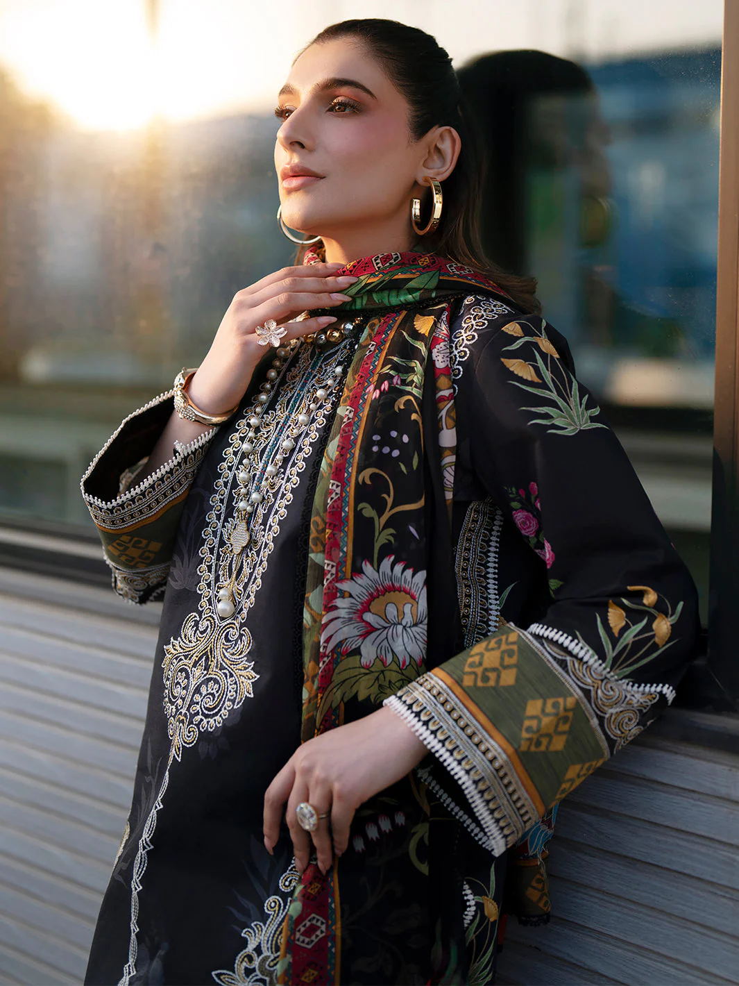 Broadway Luxury 3 PC Lawn - Image 3