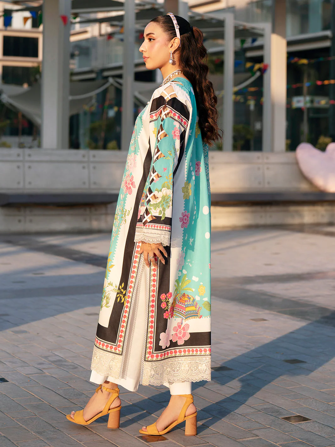 Broadway Luxury 3 PC Lawn - Image 5