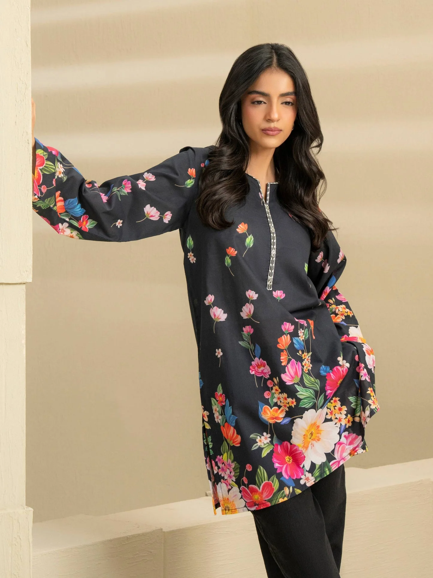 Cambric Kurti-Embroidered (Pret) - Image 3