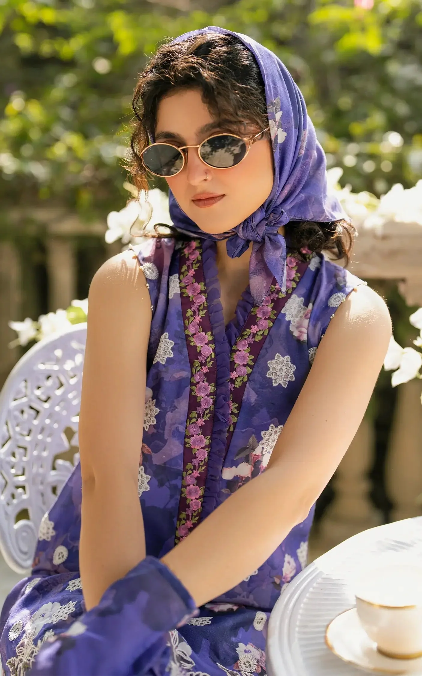 Chikankari digital printed lawn - Image 3