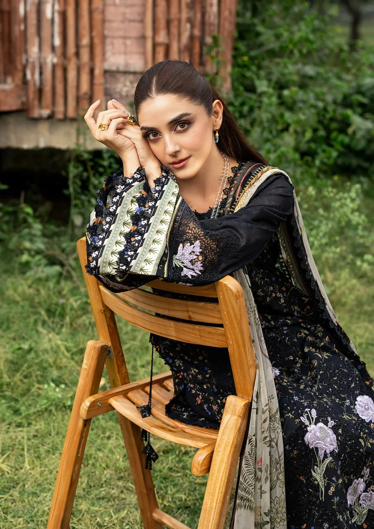 CHIKANKARI PRINTS WITH CHIFFON DUPATTA - Image 7
