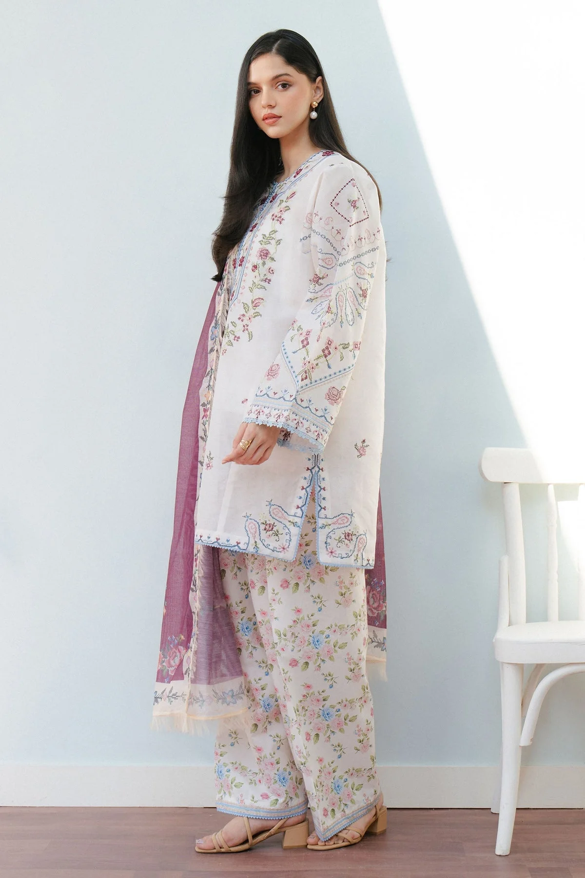 Coco Lawn - Image 3
