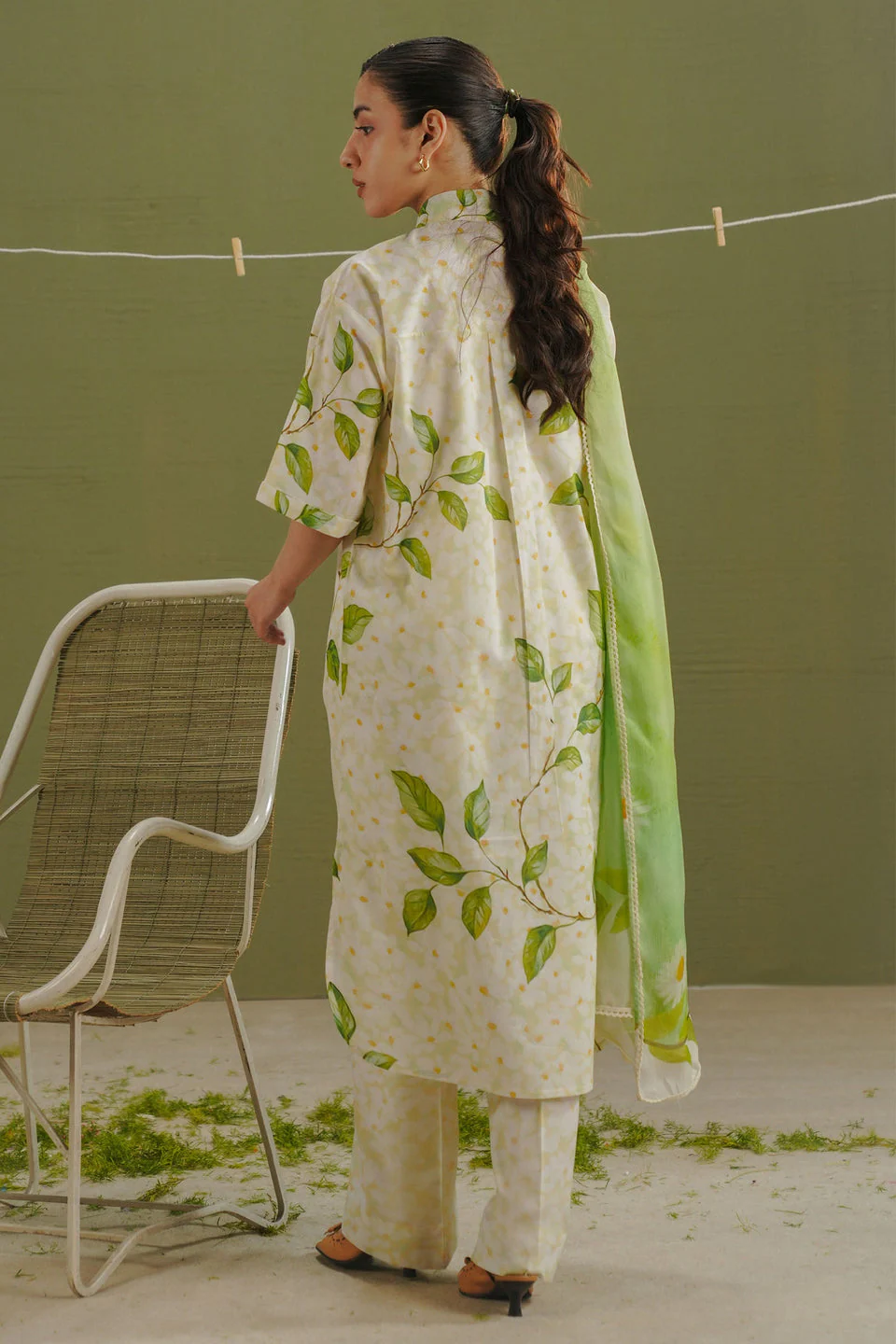 Coco Print Lawn - Image 2