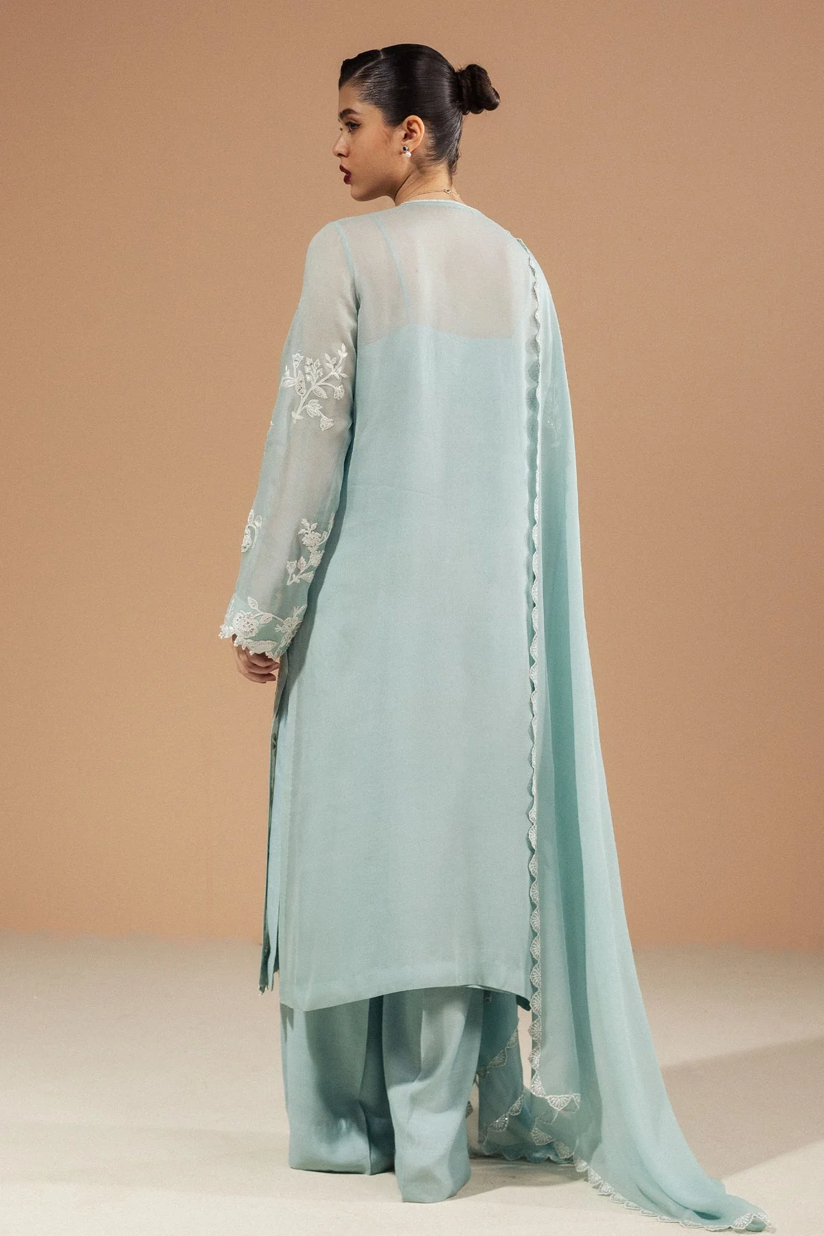 ZARA SHAHJAHAN ( Pret ) - Image 2