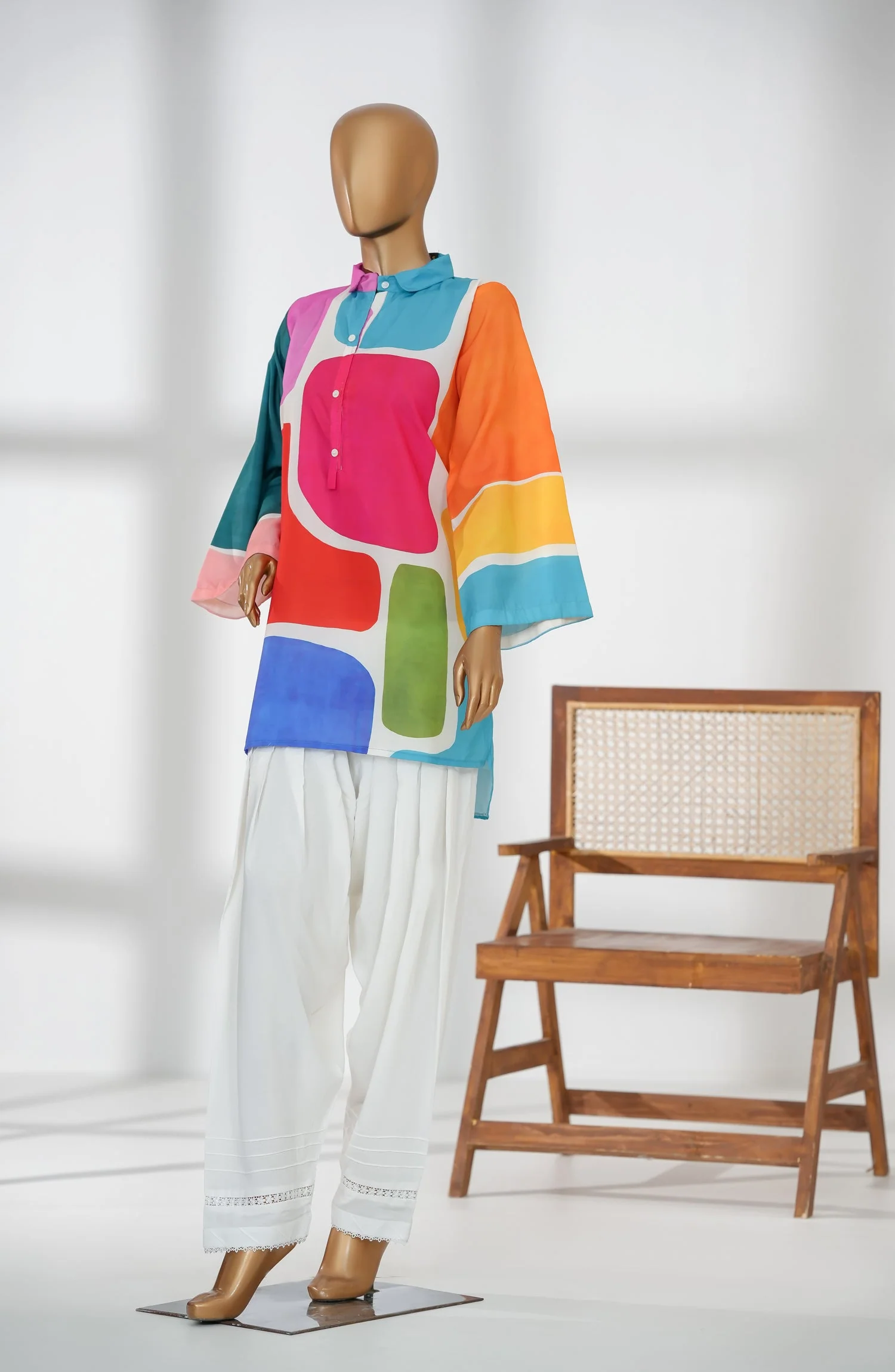 Digital Printed Beyond Basics pret - Image 3