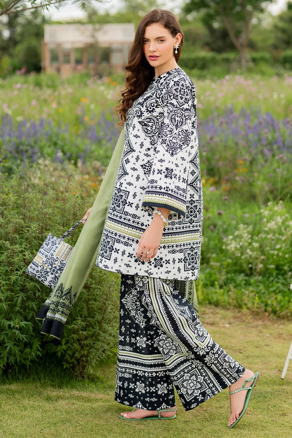 DIGITAL PRINTED LAWN - Image 4