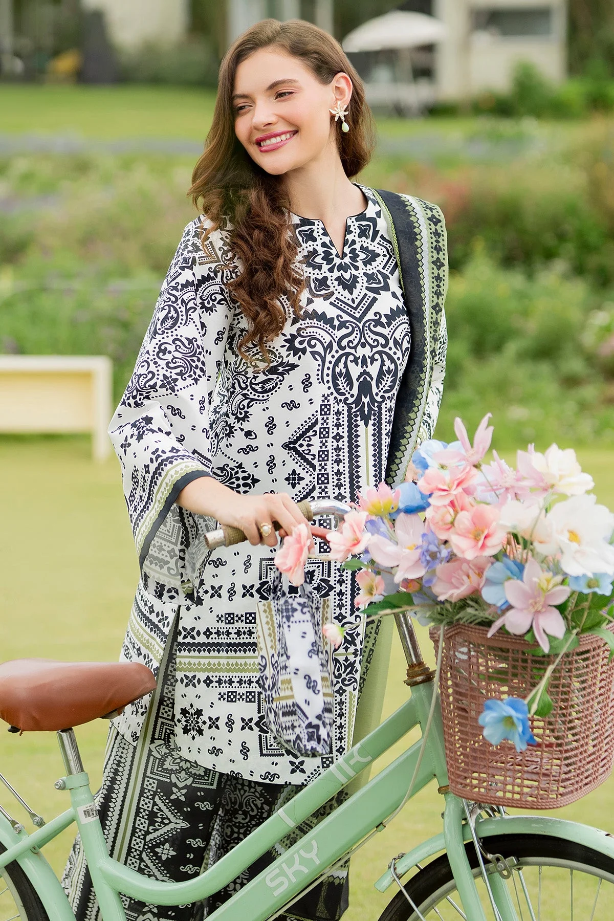 DIGITAL PRINTED LAWN - Image 6