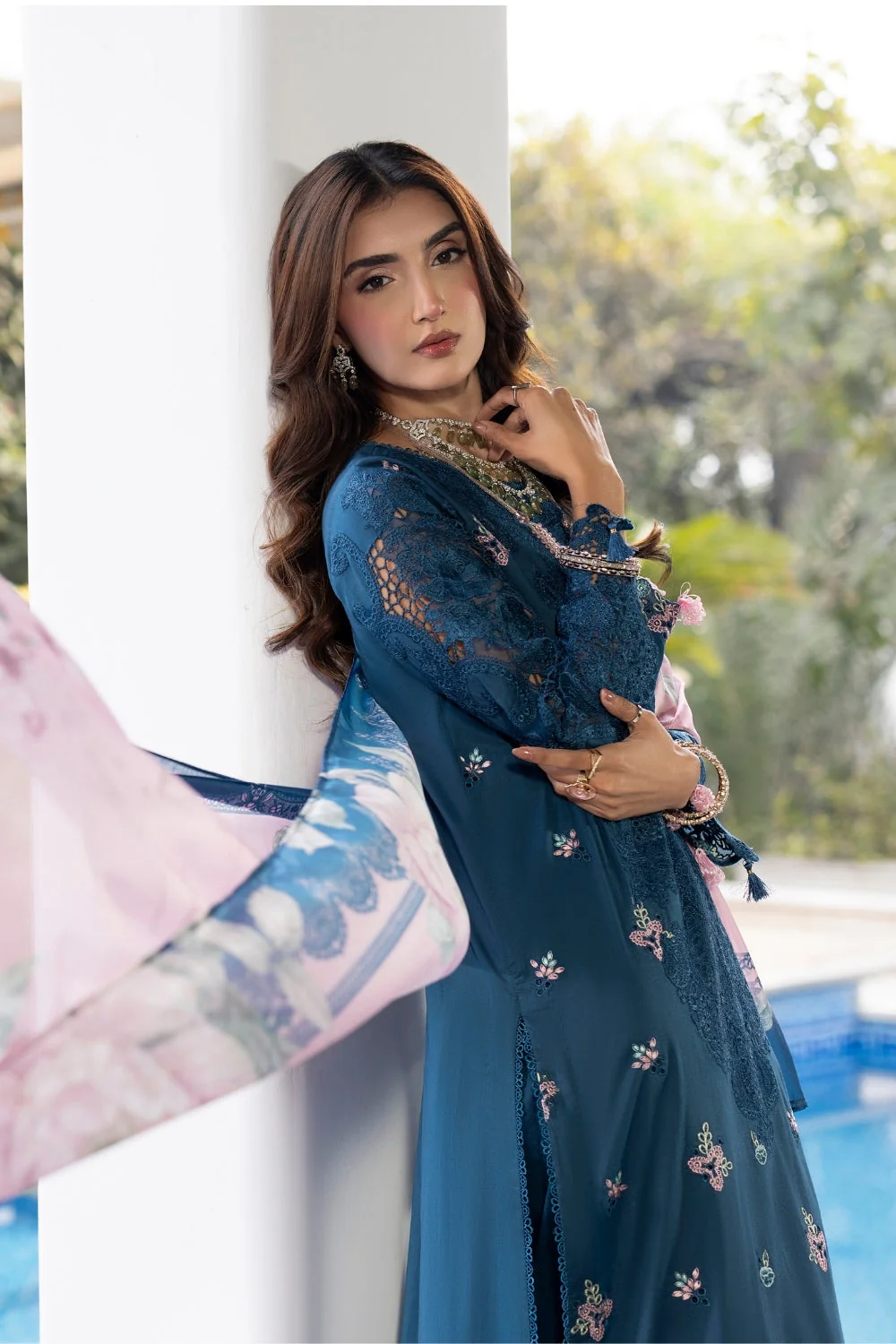 Dil Kash CHIKANKARI  LAWN - Image 5