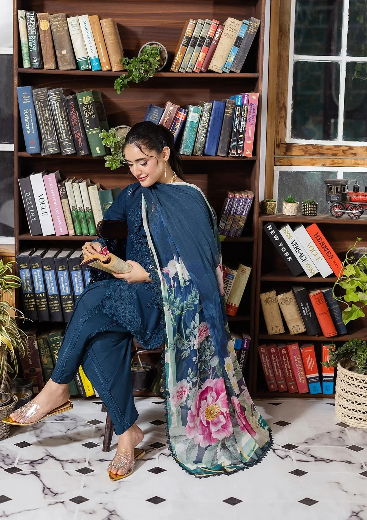 E.Craft Chikankari Lawn - Image 6