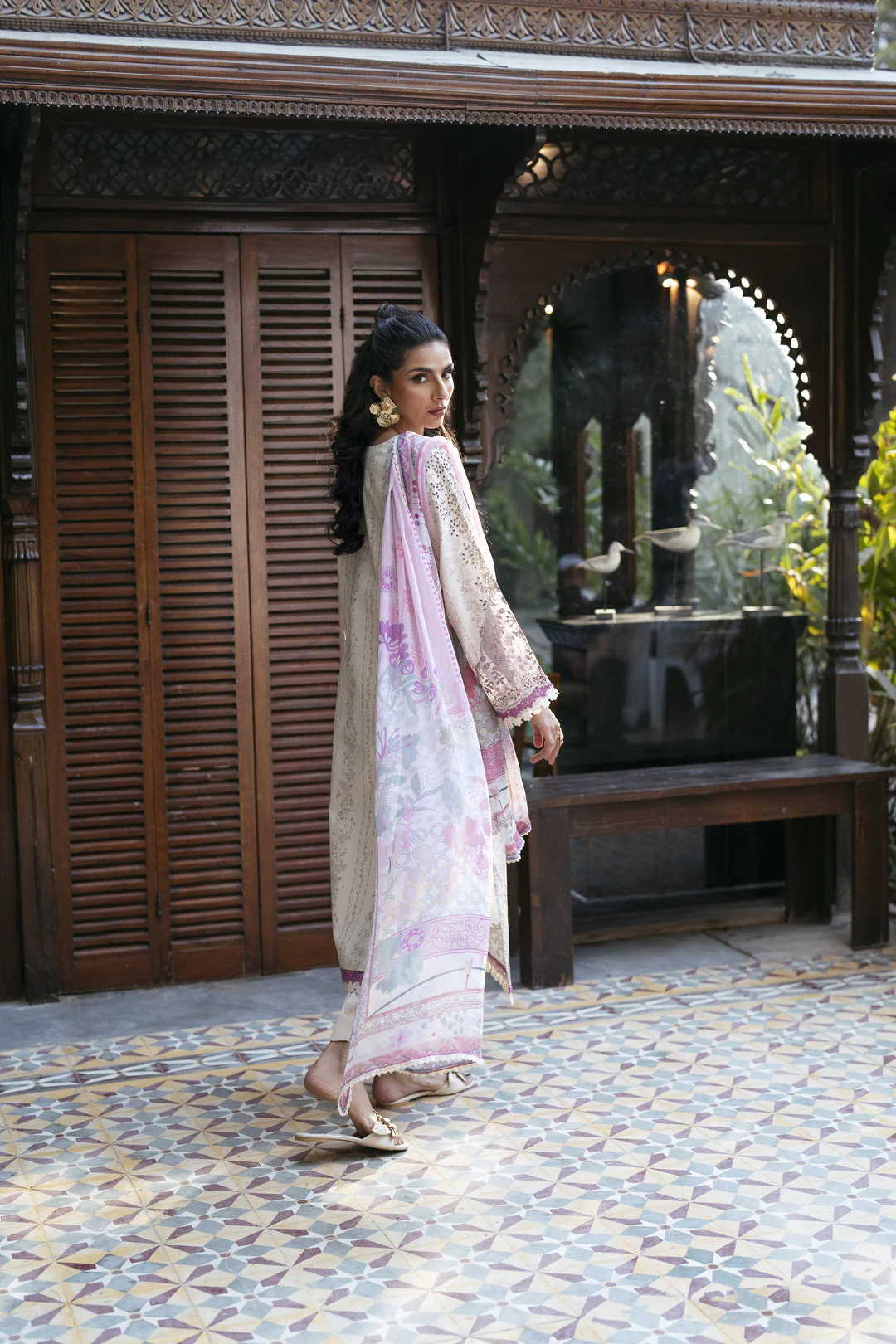 Eid Edit Luxury Lawn - Image 2