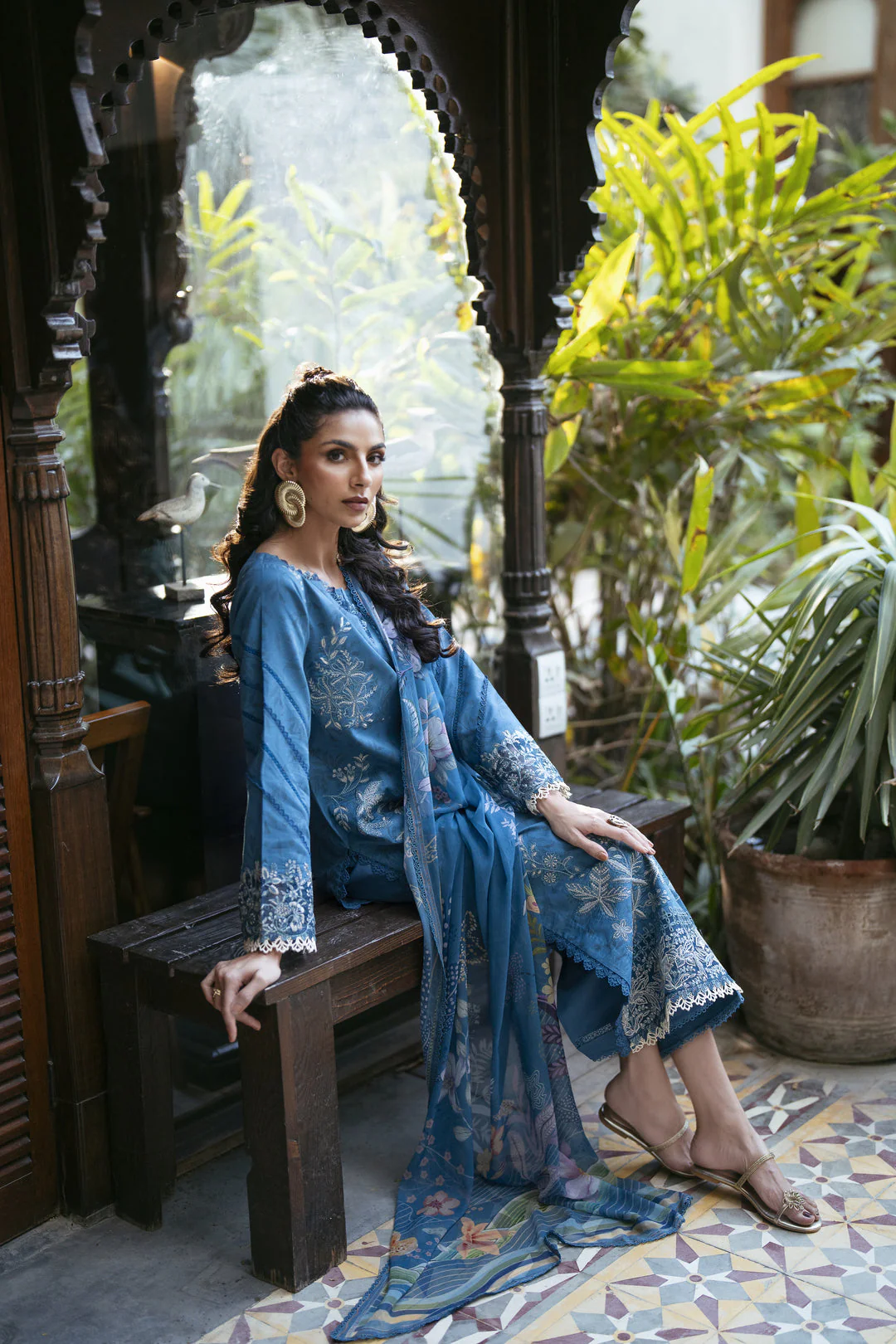 Eid Edit Luxury Lawn - Image 5