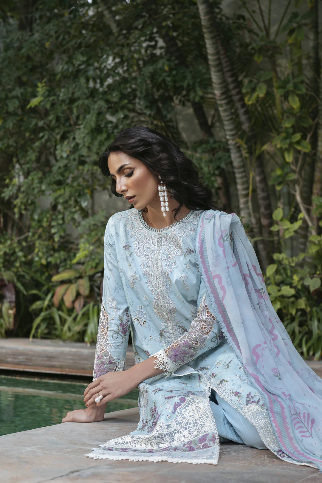 Eid Edit Luxury Lawn - Image 4