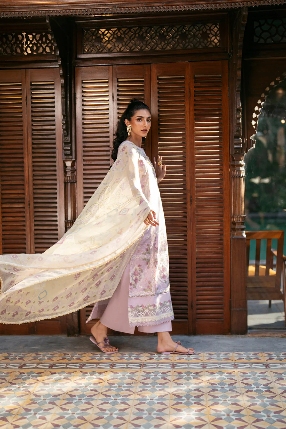 Eid Edit Luxury Lawn - Image 5