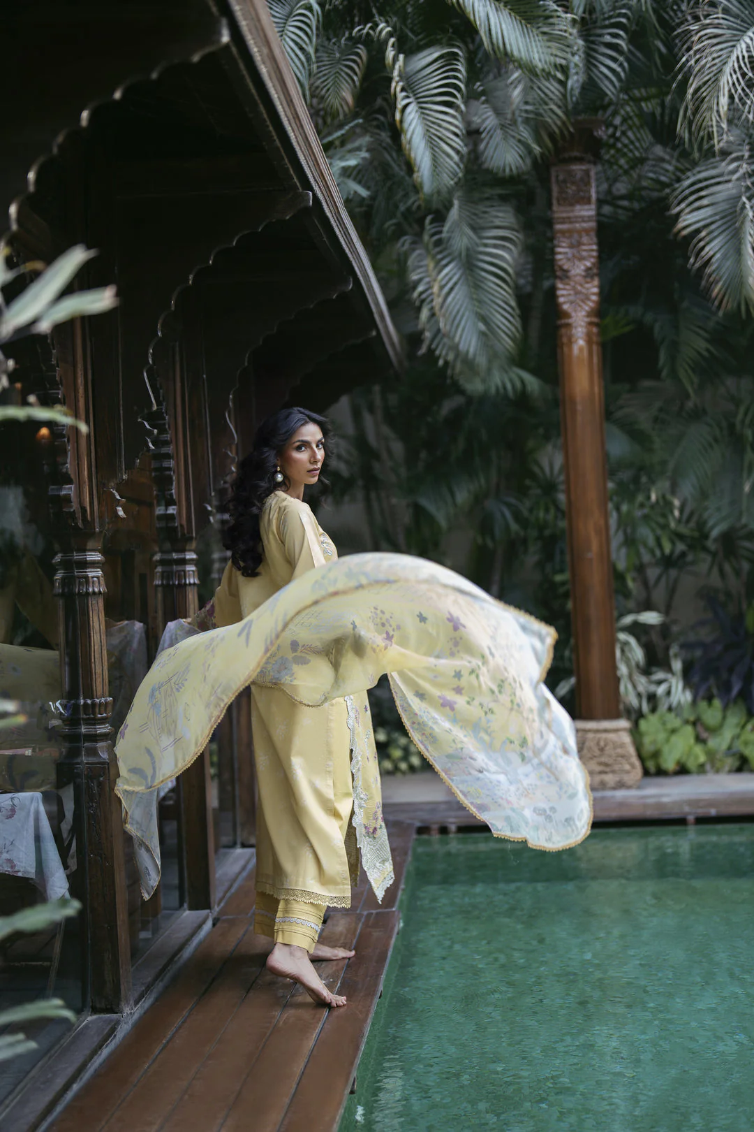 Eid Edit Luxury Lawn - Image 5