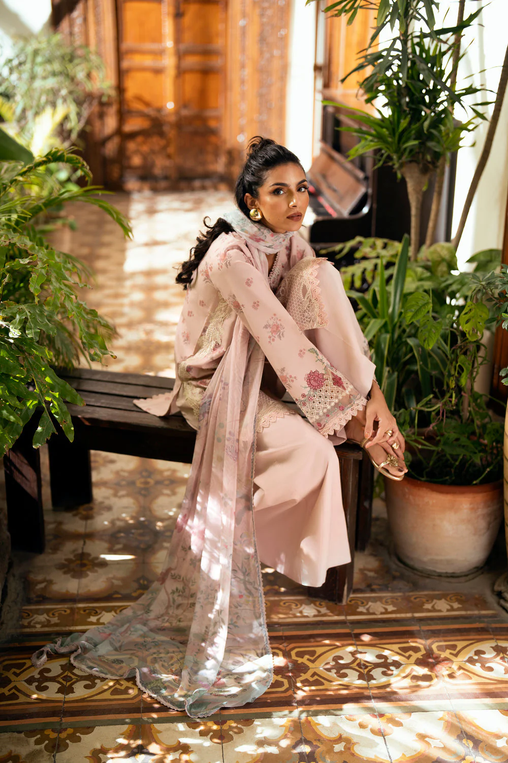 Eid Edit Luxury Lawn - Image 5