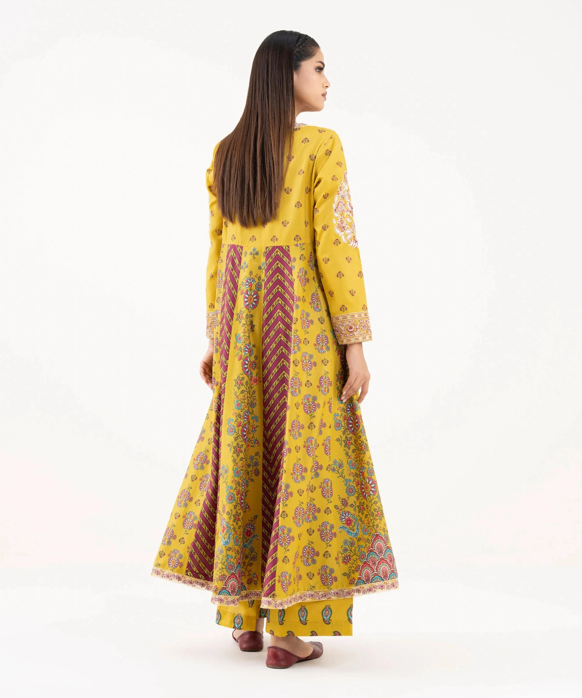 Embroidered Lawn Viscose Pishwas - Image 2