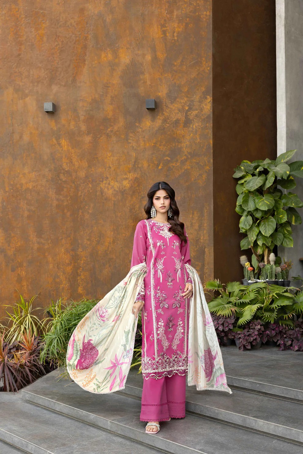 Embroidered 3-Piece Lawn Suit - Image 4