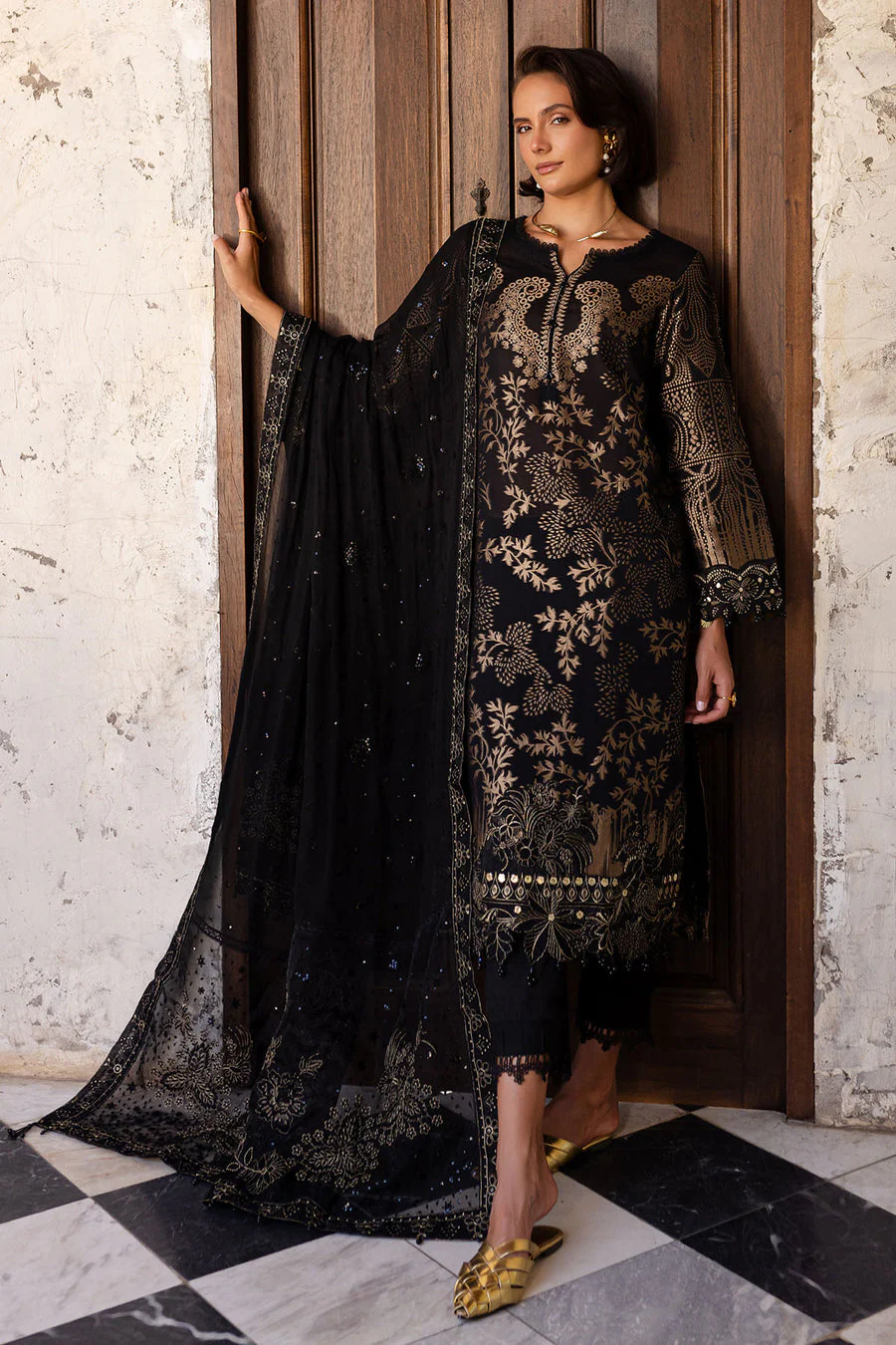 EMBROIDERED JACQUARD LAWN - Image 3