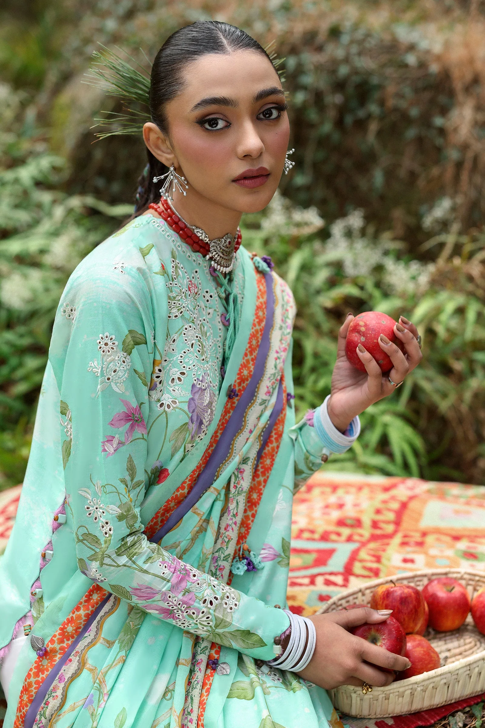 Embroidered Lawn - Image 3