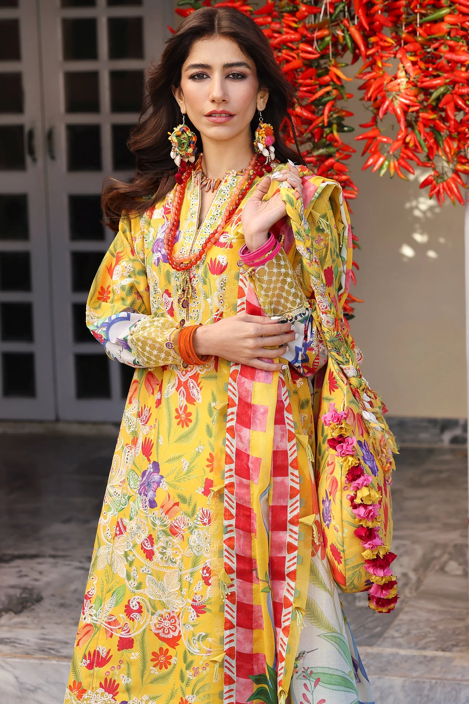 Embroidered  Lawn - Image 6