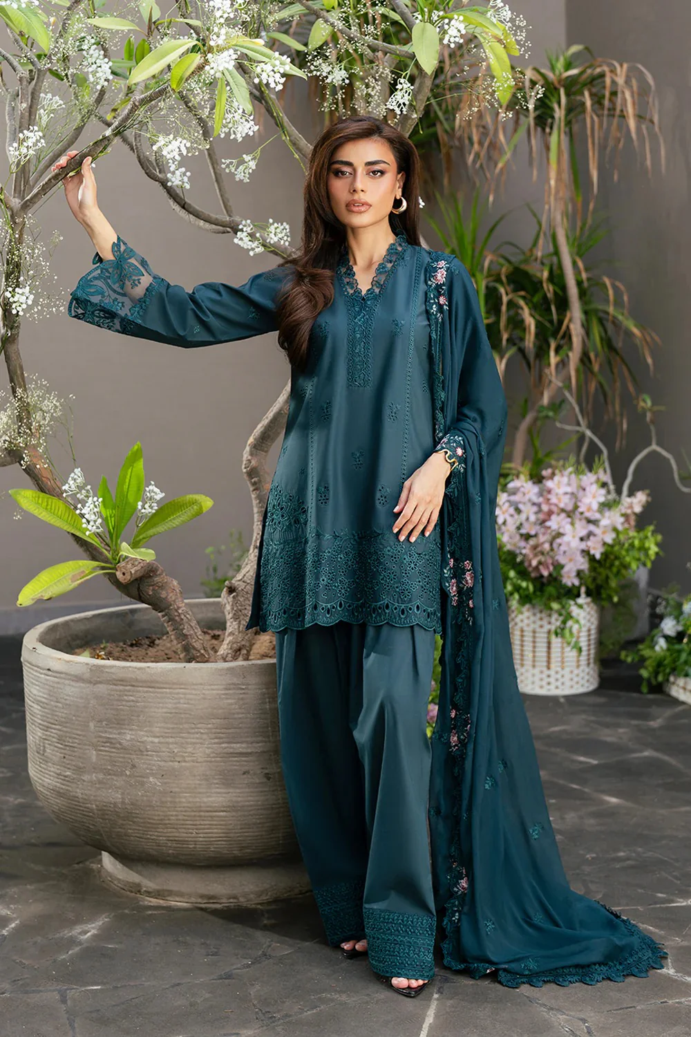 Embroidered Lawn - Image 9