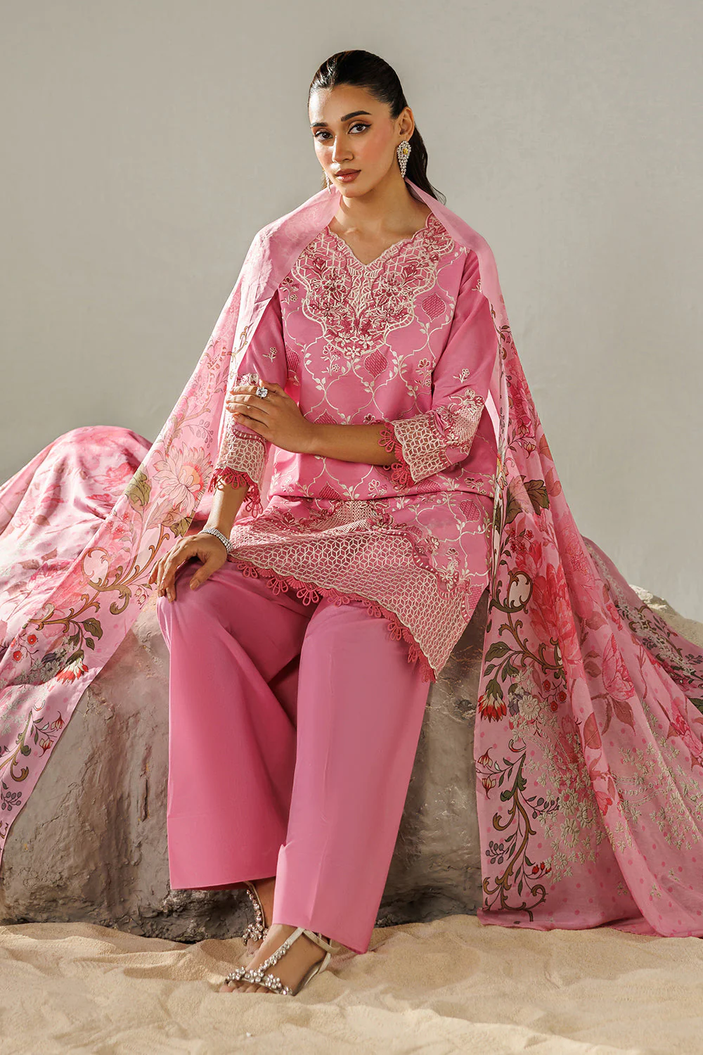 Embroidered Lawn - Image 5