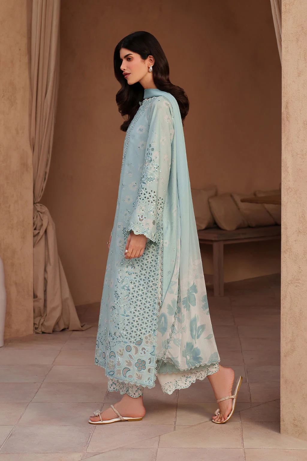 Embroidered Lawn - Image 5