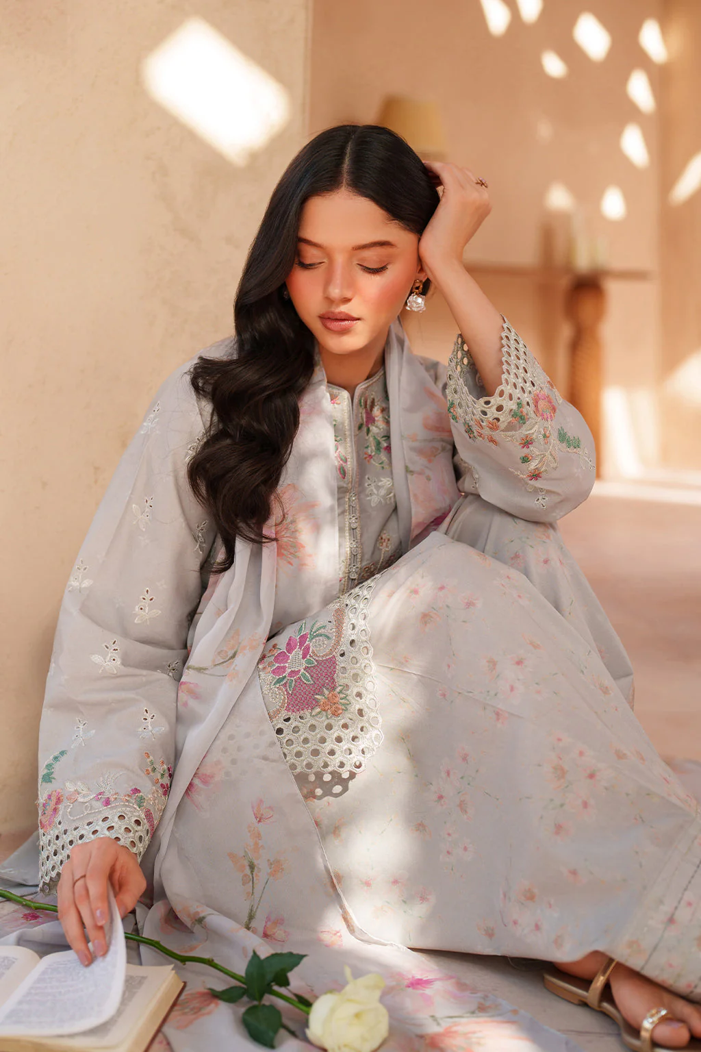 Embroidered Lawn - Image 5
