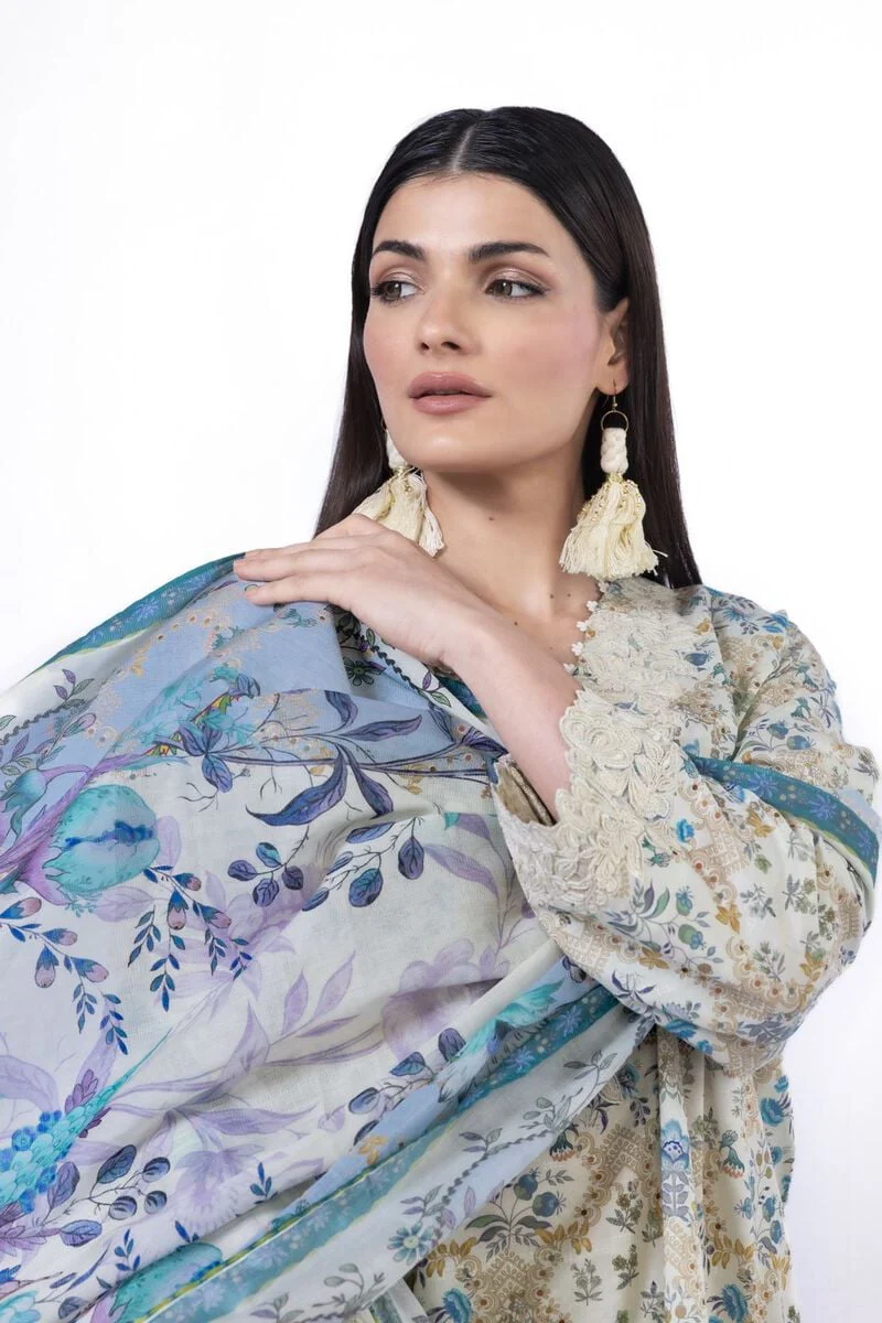 Embroidered | Lawn Fabrics 3 Piece - Image 4