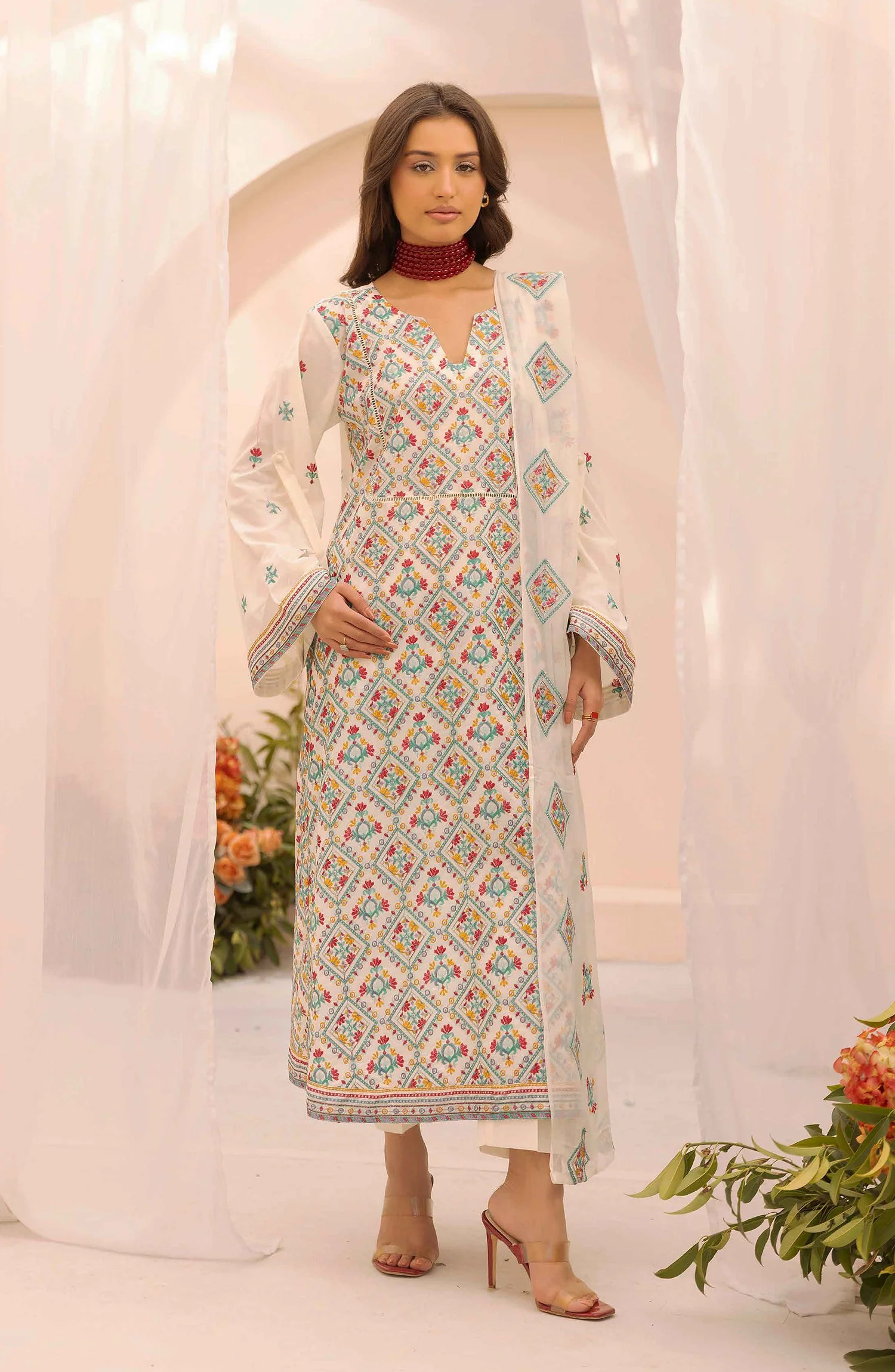 Embroidered Lawn Unstitched 3 Piece Suit