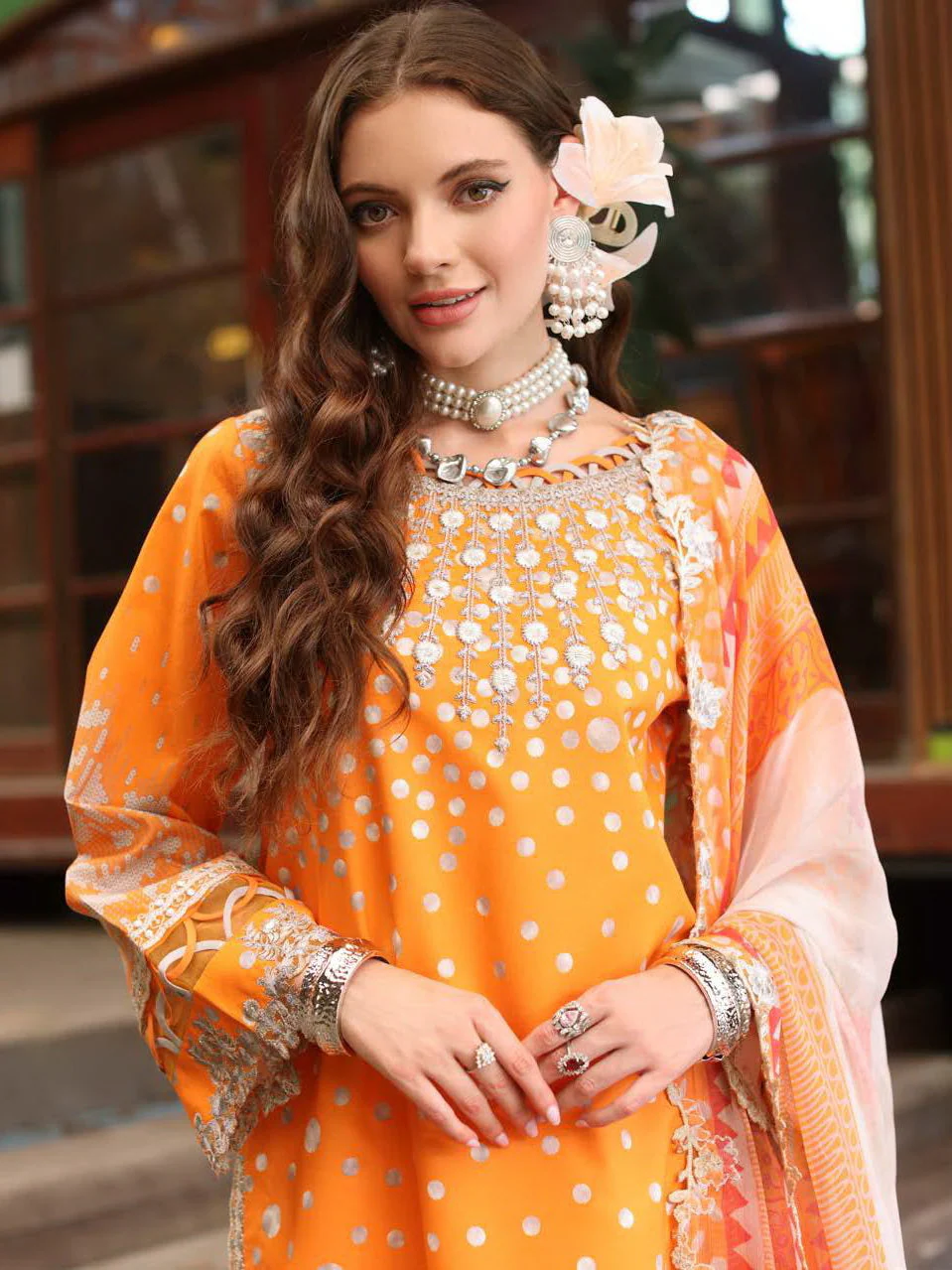 Embroidered Lawn Unstitched 3Pc Suit - Image 3