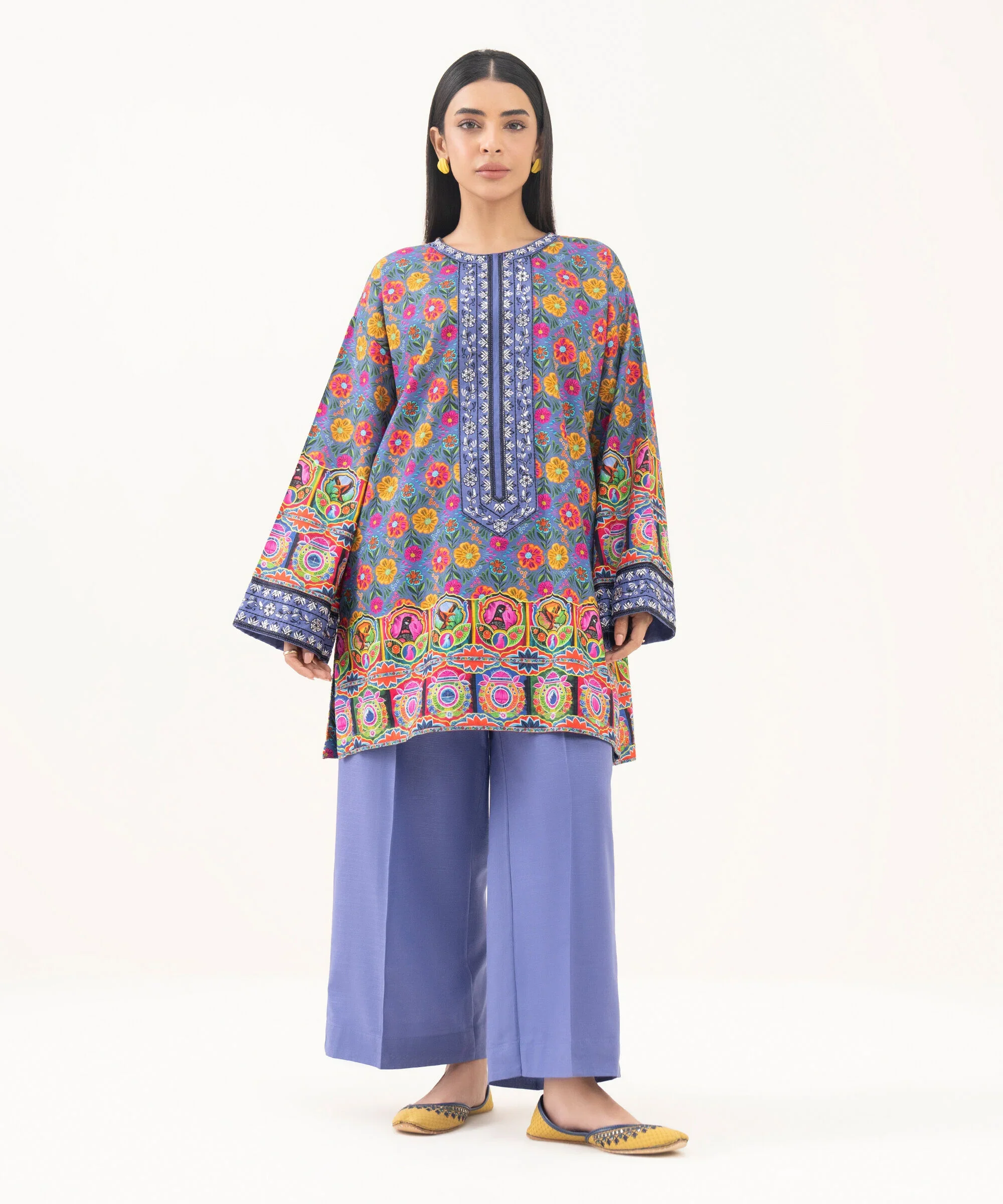 Embroidered Light Khaddar Shirt - Image 4