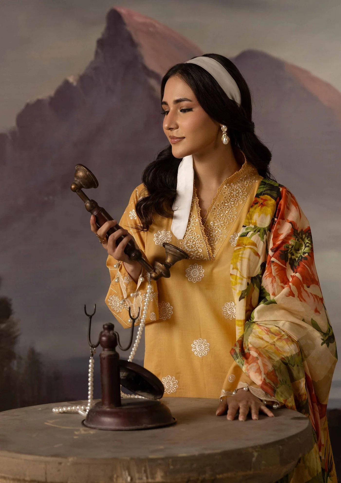 Embroidered Luxury Lawn Collection - Image 4