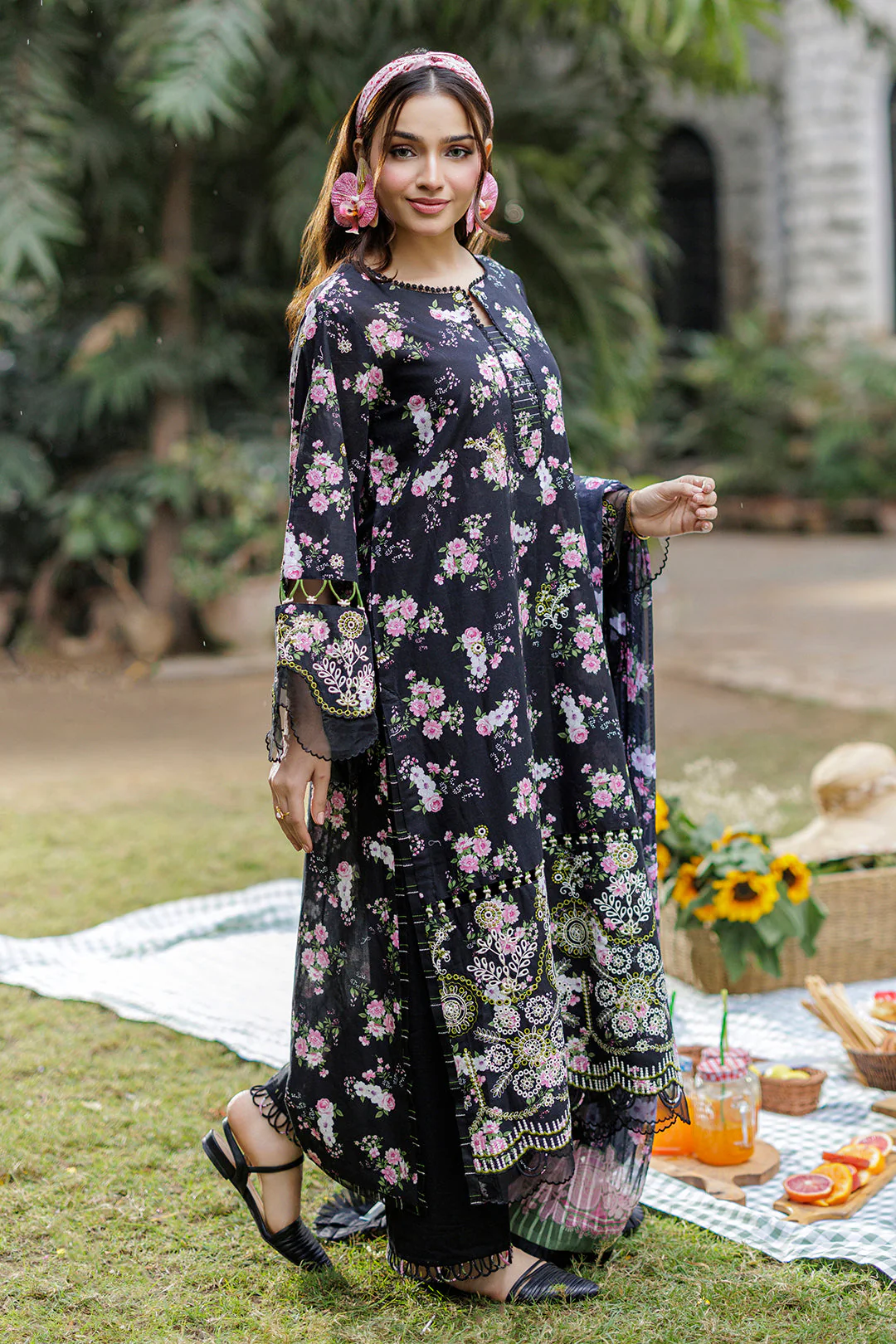 Embroidered Shirt Shalwar Dupatta - Image 5