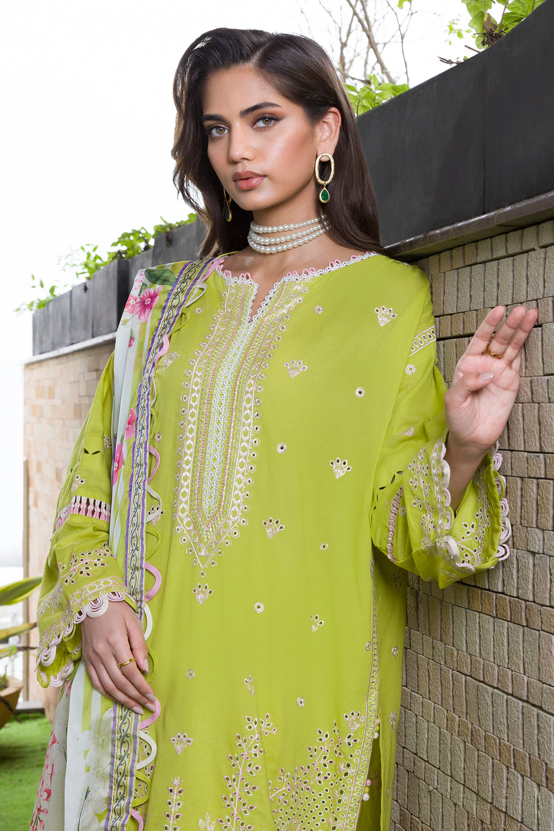 Embroidered Shirt Shalwar Dupatta - Image 4