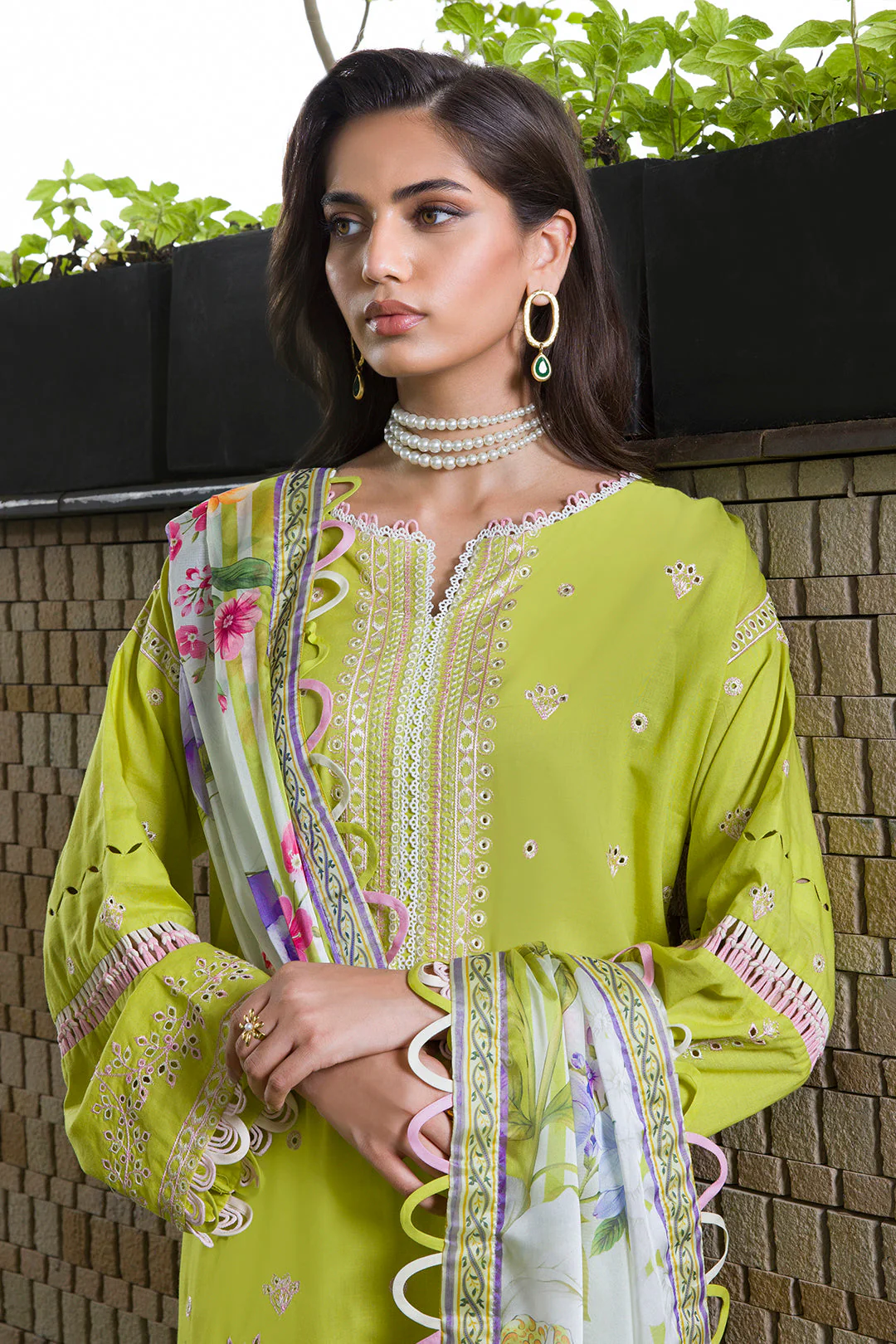 Embroidered Shirt Shalwar Dupatta - Image 5