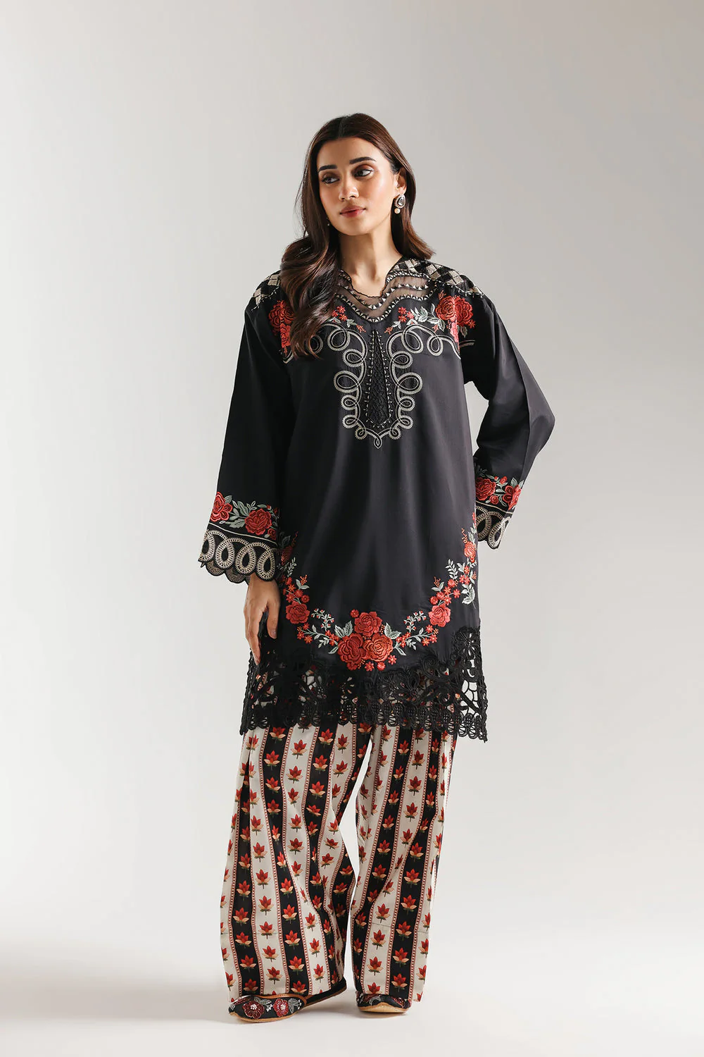 EMBROIDERED SUIT