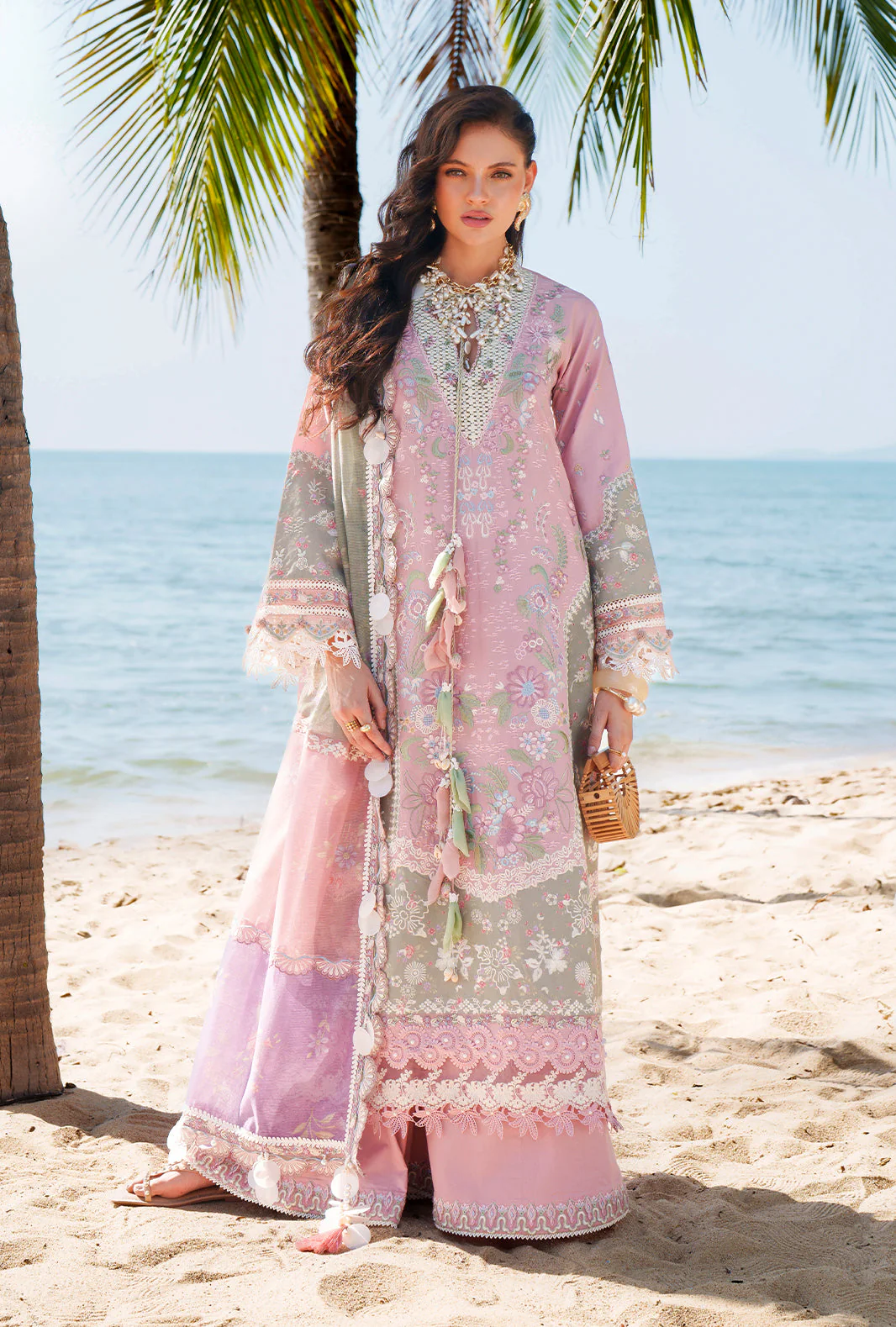 Evara Luxury Lawn - Image 5