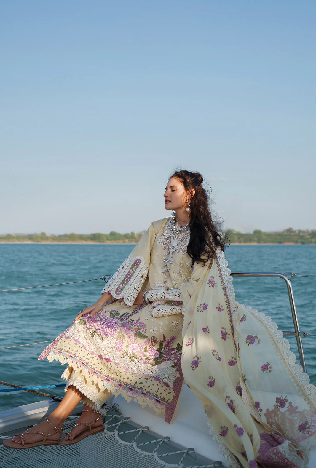 Evara Luxury Lawn - Image 11