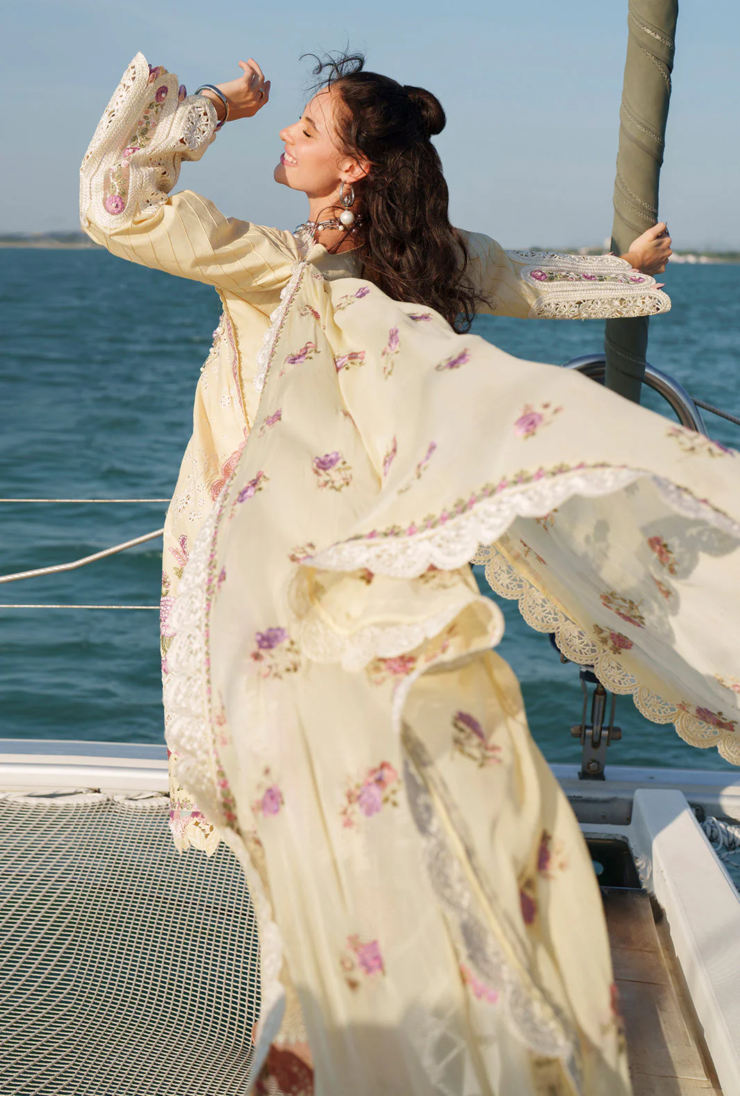 Evara Luxury Lawn - Image 4