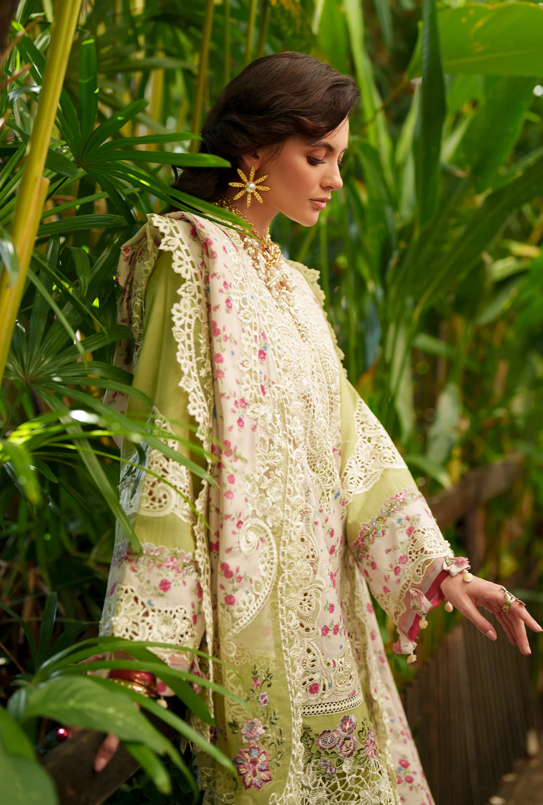 Evara Luxury Lawn - Image 10