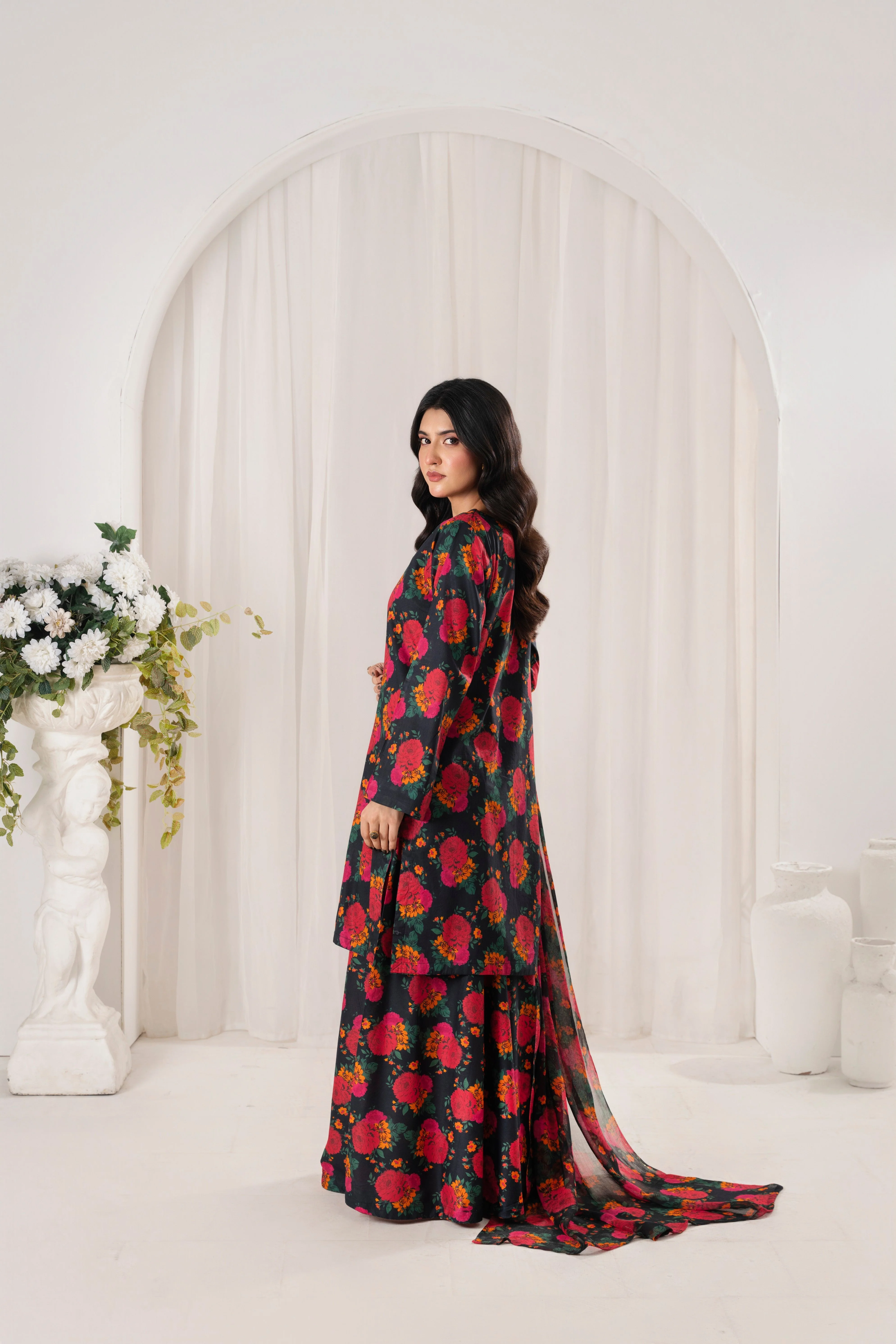 Exquisite Summer Lawn 3-Piece - Image 2