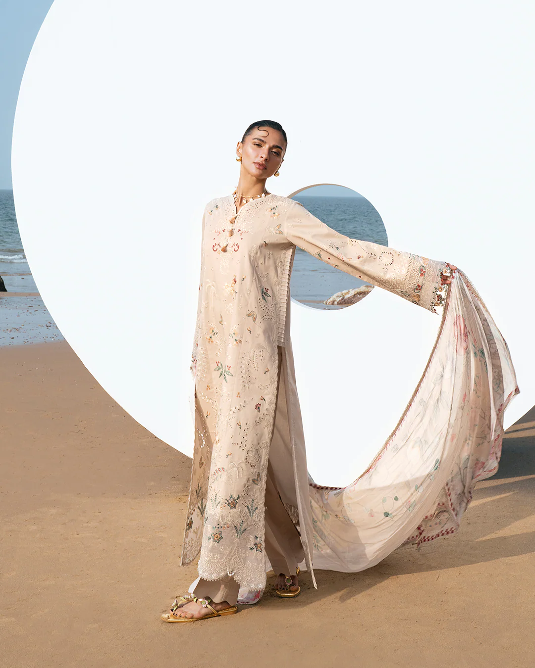 Festive Luxury Lawn - Image 8