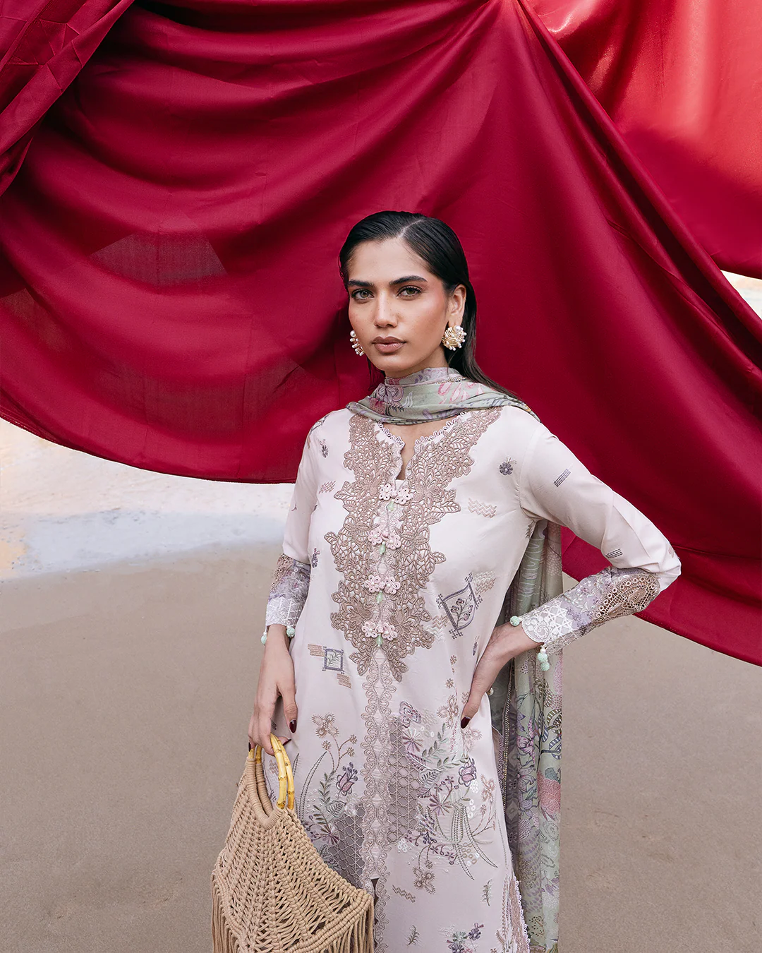 Festive Luxury Lawn - Image 5