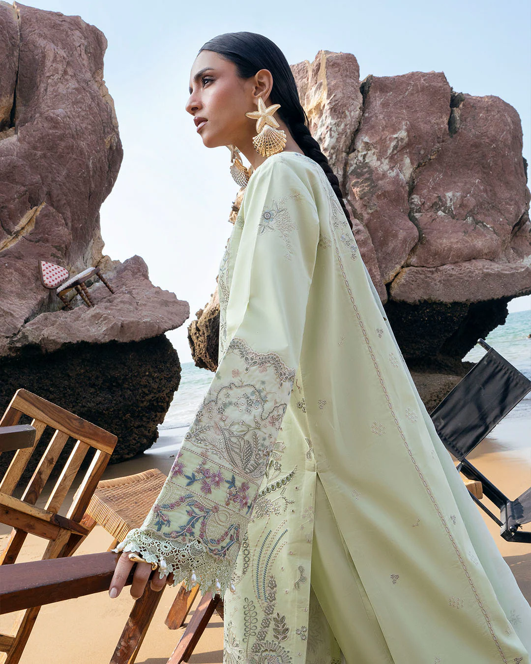 Festive Luxury Lawn - Image 4