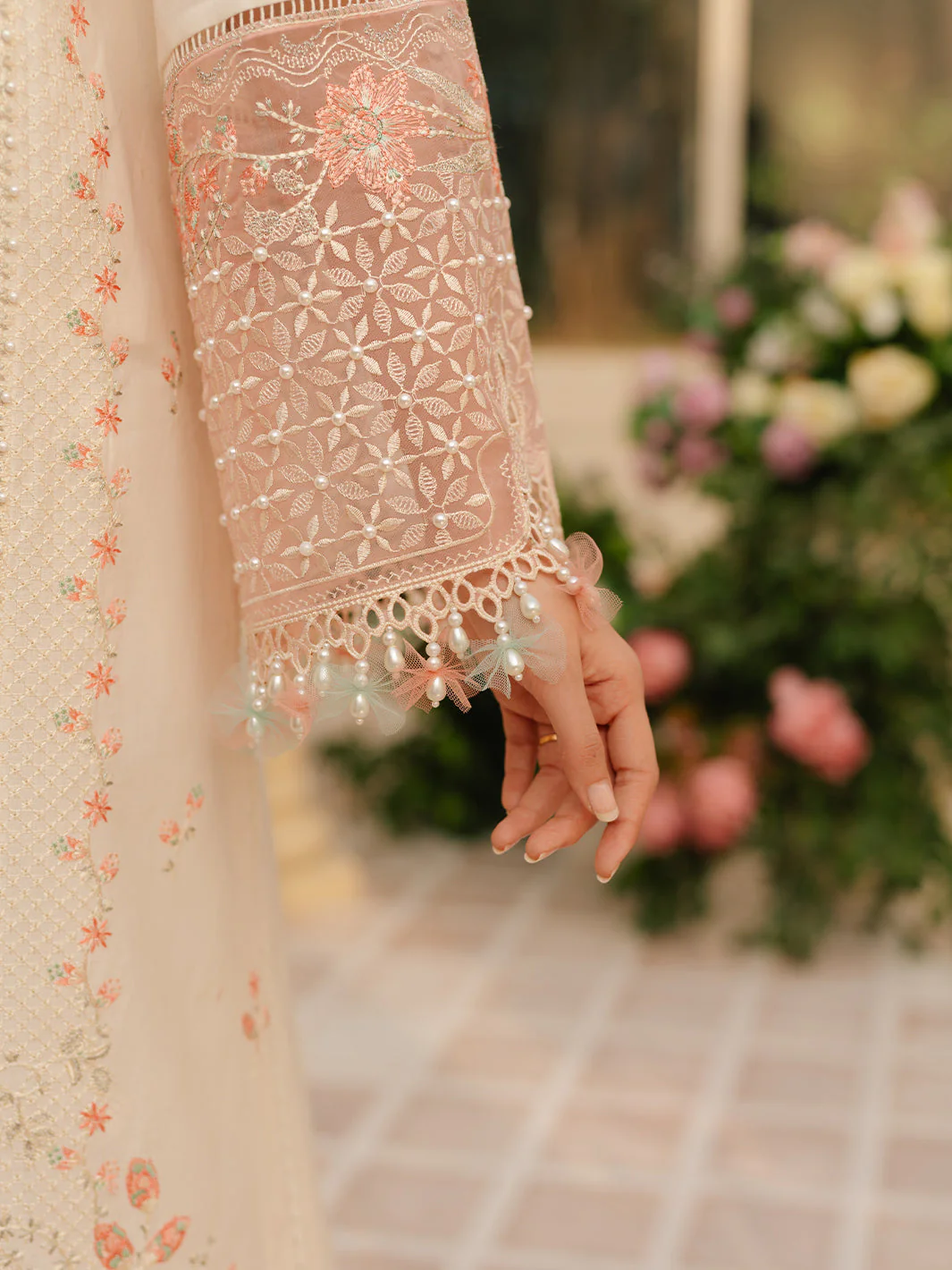Freesia Embroidered Lawn - Image 6
