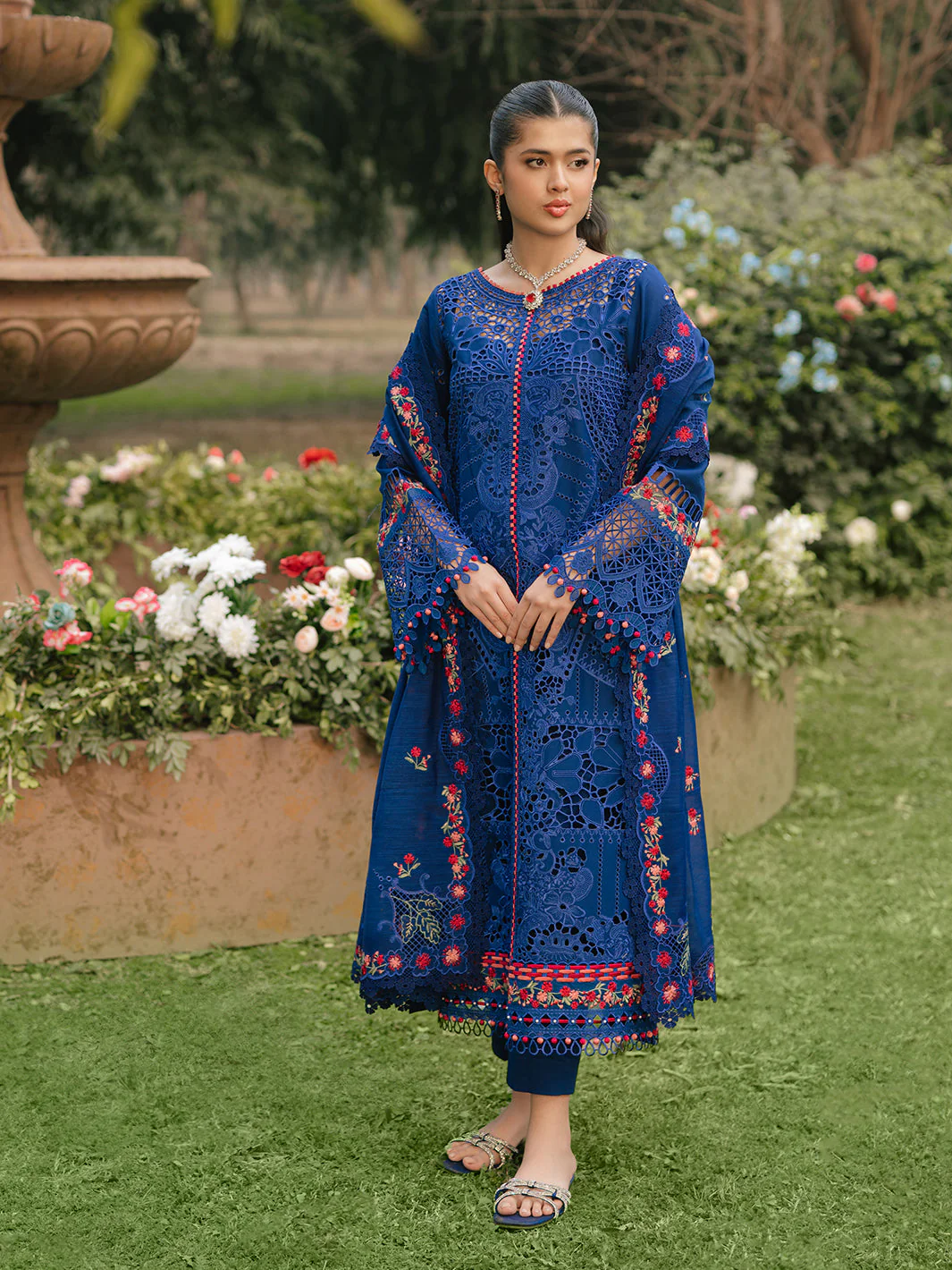 Freesia Embroidered Lawn - Image 8