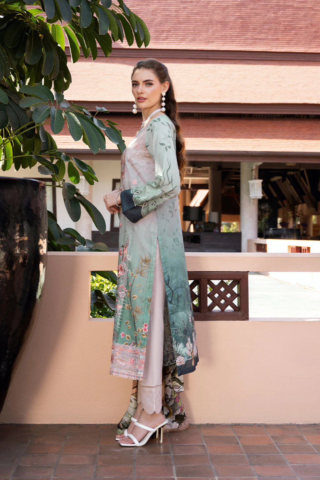GHAZAL LUXURY LAWN - Image 3