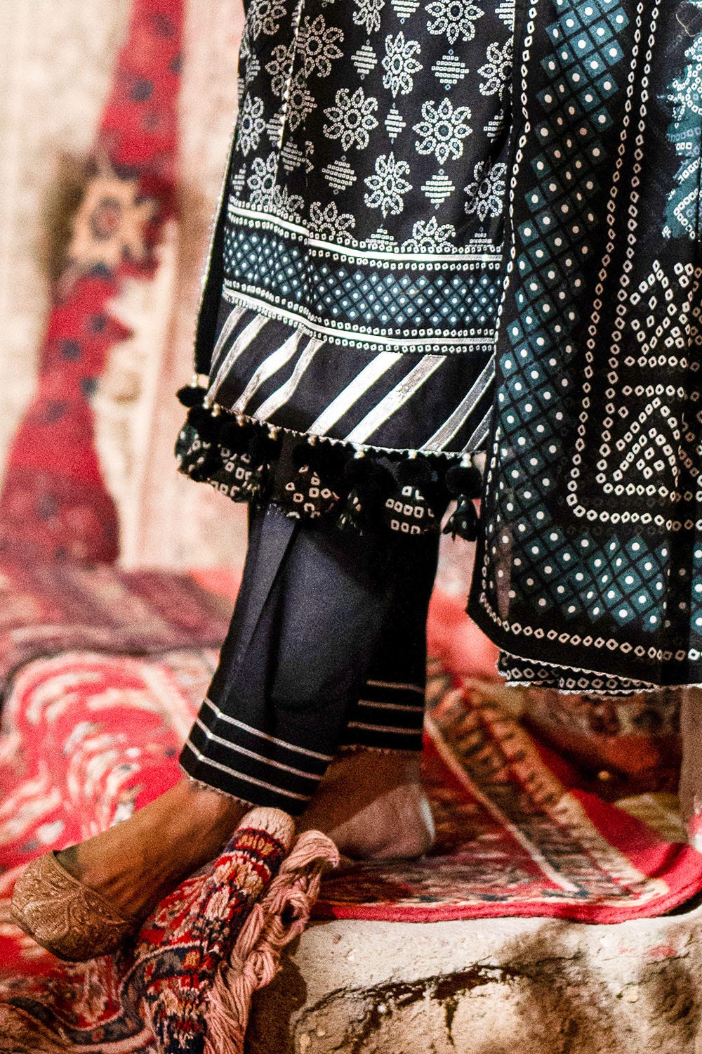 Printed Lawn Suit - Image 6